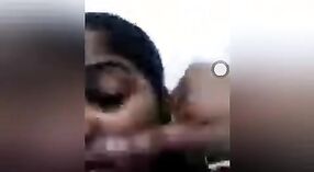 Indian babe fingers herself to orgasm 2 min 50 sec