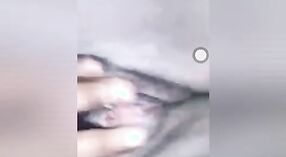 Indian babe fingers herself to orgasm 1 min 10 sec
