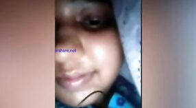 Nacktes Selfie von Dhaka-Mädchen mit großen Brüsten, die ihr Vermögen zeigen 5 min 20 s