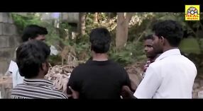 Tamilski film szachowy Villake Mallu sprawi, że stracisz rozum 0 / min 40 sec