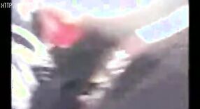 বড় কালো স্তন সহ তামিল মেয়েটি আউটডোর ভিডিওতে তার দাবা দক্ষতাগুলি ফ্লান্ট করে 0 মিন 0 সেকেন্ড