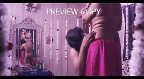 Aktris Tamil sari dadi bintang ing wengi pisanan film porno mulai sappi ole sing wuda 2 min 40 sec