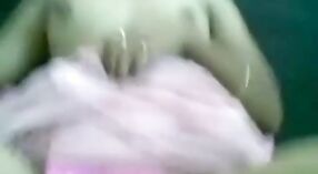 Bellissimo Tirupur collegio ragazza prende girato in sporco sesso video 1 min 20 sec
