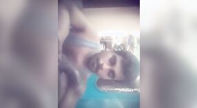 Gay Indiano Bambino Madurai Dà un Sensuale Pompino e Rondini Sperma 3 min 10 sec