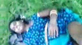 Beautiful tamil sex video of the raising and desecration of the sari Pollachi Villak Antti 1 min 50 sec