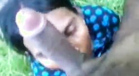 Beautiful tamil sex video of the raising and desecration of the sari Pollachi Villak Antti 0 min 40 sec