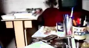 Sexy college meisje van Coimbatore indulges in schaken spelen met haar borsten 5 min 40 sec