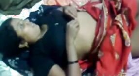 Video seksi ibu rumah tangga yang seksi dan terangsang bergoyang, memantul, dan menjilat 0 min 0 sec