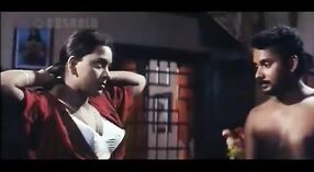 Piękne gwiazdy Tamilskiej aktorki w gorącym filmie 0 / min 30 sec