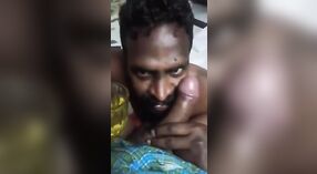 Tamilisches Jungen-Sexvideo Mit Tirunelveli K auf einem Frachtschiff 0 min 0 s