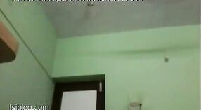बिग एंटी-न्यूडिस्ट कांचीपुरम ड्रूज़ और थेन्टी-सीएसएसएस वीडियो के रूप में 1 मिन 40 एसईसी