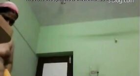 Duży anty-nudystów Kanchipuram jak Druzowie i theanti-CSSS wideo 1 / min 10 sec