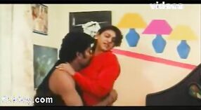 Tamil aktorka Roya Mulay gwiazdy w ekscytujący XXX wideo 0 / min 30 sec