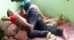 Ibu rumah tangga tamil melu kegiatan seksual karo putrane 0 min 30 sec