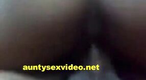 Video humeante de Tirupur Kajalkiral de una sesión de sexo salvaje 4 mín. 50 sec