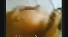 Tamil Zia Nuda e sensuale Pompino nel film 0 min 0 sec