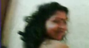 Vidéo gay d'une tante tamoule se faisant baiser dans la piscine 2 minute 30 sec