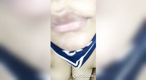 Sexy Tamil Ragazza ottiene nudo e rivela se stessa 1 min 00 sec