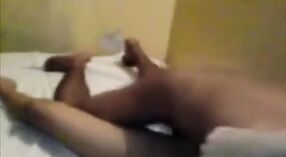 Coimbatore dì indulges trong dơ bẩn làm việc trong nóng video 0 tối thiểu 0 sn