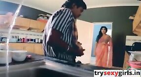 La criada india se pone traviesa en este video porno tabú 12 mín. 20 sec