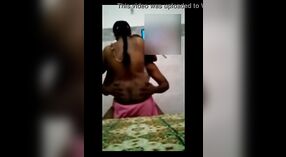 Beautiful tamil aunty gets naked in this hot video 1 min 30 sec