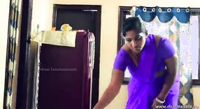 Pokojówka przechwytuje tabu wideo aktywności seksualnej 1 / min 00 sec