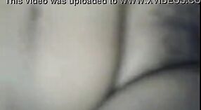 체스 비디오의 타밀어 내에 컴퓨터 스테이 앤티 사리 보여주는 그녀의 가슴 3 최소 00 초