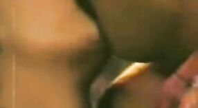 Chaz Moway's tamil big boobs recebem a atenção que merecem neste filme de sexo 3 minuto 40 SEC