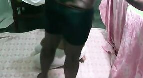 Encontro erótico da mulher Tamil com o sogro num vídeo pornográfico escaldante 0 minuto 0 SEC