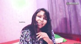 Tamilisches großes Tante-sex-video mit Devidia 1 min 20 s