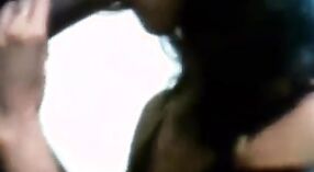 Тамильские сексуальные скандалы Гудалу Дези с горячим видео с пирсингом и спермой 1 минута 00 сек