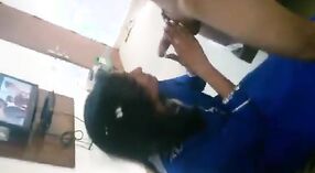 Tamil seks schandalen: Aichi meisje krijgt neer en vies met haar manager 2 min 00 sec