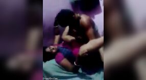 La vidéo de sexe de la Grande tante de Villupuram Mallu Sari est à voir absolument 0 minute 0 sec