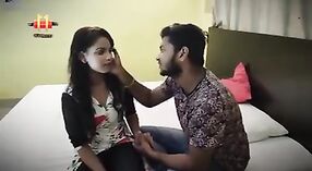 Индийские студентки колледжа занимаются страстным сексом во время перерыва в занятиях 0 минута 0 сек