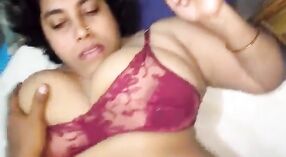 Tirupur Pop Amba Mallu Taun: Film Pornografi 2 min 10 sec