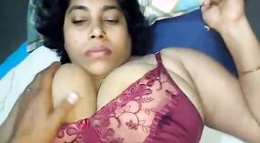 Tirupur Pop Amba Mallu Taun: Film Pornografi 3 min 00 sec