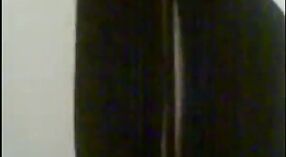 আম্মা মাগান সেক্স ভিডিওতে টিজিং এবং বেঁধে থাকা মাকে বৈশিষ্ট্যযুক্ত 7 মিন 40 সেকেন্ড