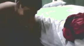 Um rapaz fica maroto com o seu colega de quarto neste vídeo quente 11 minuto 20 SEC