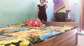 Sesteroy Okum País menina aventura em um fumegante vídeo 1 minuto 10 SEC