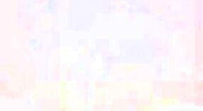 அழகான தமிழ் பெண் சேலம் கீழே இறங்கி, வீட்டில் ஆபாசத்தில் அழுக்காகி 4 நிமிடம் 20 நொடி