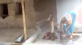 Video de sexo en el baño de Tirunelveli en Ches, con sus grandes tetas 2 mín. 00 sec