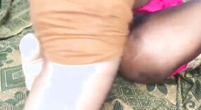 Tamil saree-clad cô gái được xuống và bẩn thỉu trong video khiêu dâm hậu môn 10 tối thiểu 20 sn