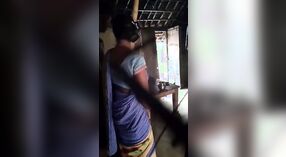 Istri Tamil menipu suaminya dengan pria lain dalam video catur panas 3 min 20 sec