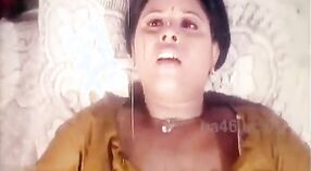 Chaz Moways große Brüste sind in diesem tamilischen Sexfilm vollständig zu sehen 1 min 30 s