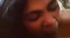 Prawdziwy indyjski seks wideo featuring a Tamil dziewczyna w nagi strój 5 / min 20 sec