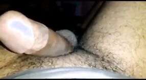 Tamilisches Babe mit großen Brüsten in HD-Video Genießt Milch und Sex 0 min 0 s