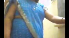 Tamil aunty saree blouse seks tegen Snss in Coimbatore 0 min 40 sec
