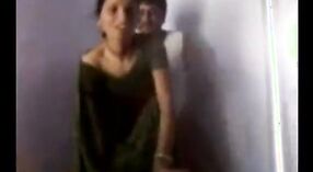 Gay seks video featuring jongere broer en jongen in koe pose 0 min 30 sec