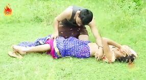 एक मुलगी आणि देशातील मुलगा असलेले दक्षिण भारतीय अश्लील व्हिडिओ 5 मिन 40 सेकंद