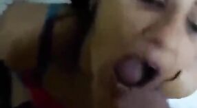 Piękna Tamilska studentka daje niesamowity sex oralny i połyka spermę w tym gorącym filmie porno 3 / min 00 sec